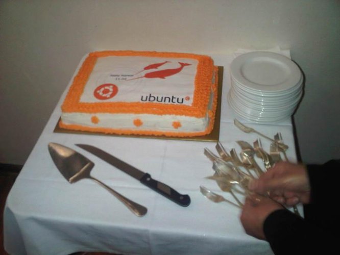 Tårta-Ubuntu.jpg